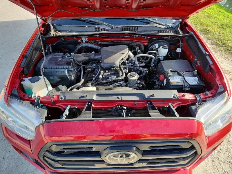 2019 TOYOTA TACOMA SR 11