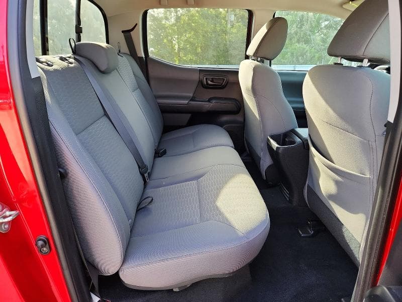 2019 TOYOTA TACOMA SR 10