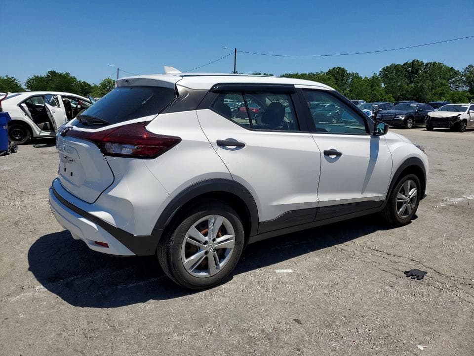 2022 NISSAN KICKS S 3