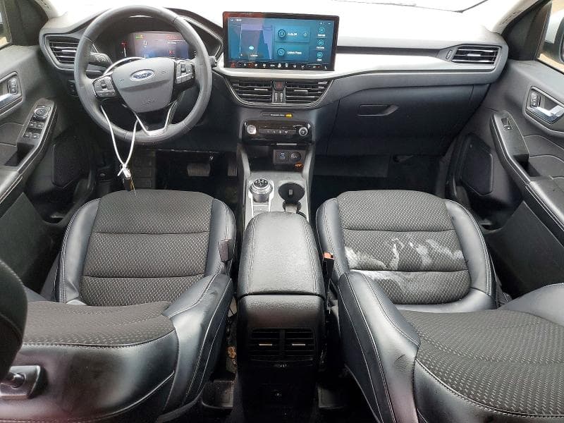 2023 FORD ESCAPE 8