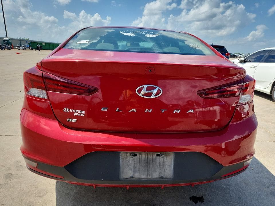 2019 HYUNDAI ELANTRA SE SE 6