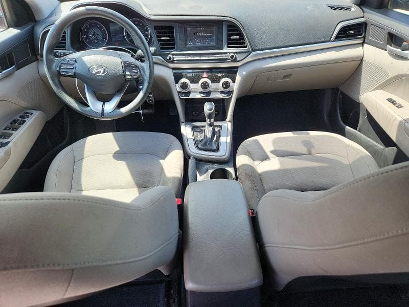 2019 HYUNDAI ELANTRA SE SE 8