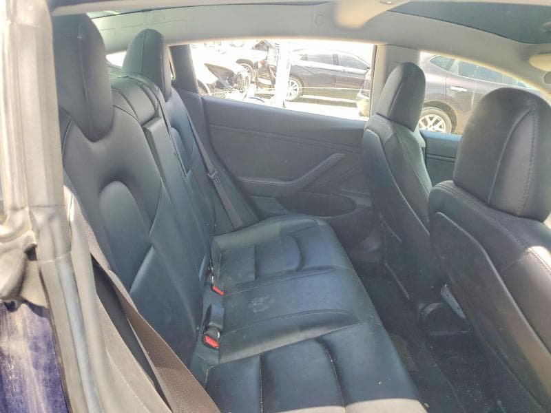2018 TESLA MODEL 3 10