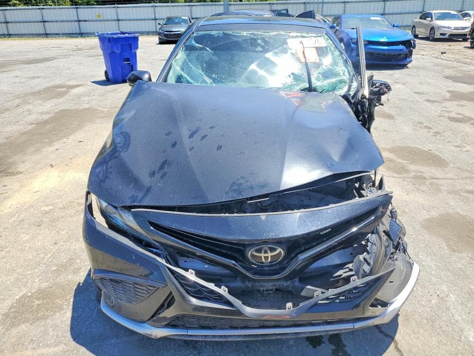 2021 TOYOTA CAMRY XSE XSE 5