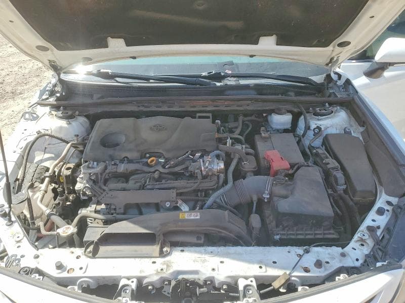 2022 TOYOTA CAMRY SE 11