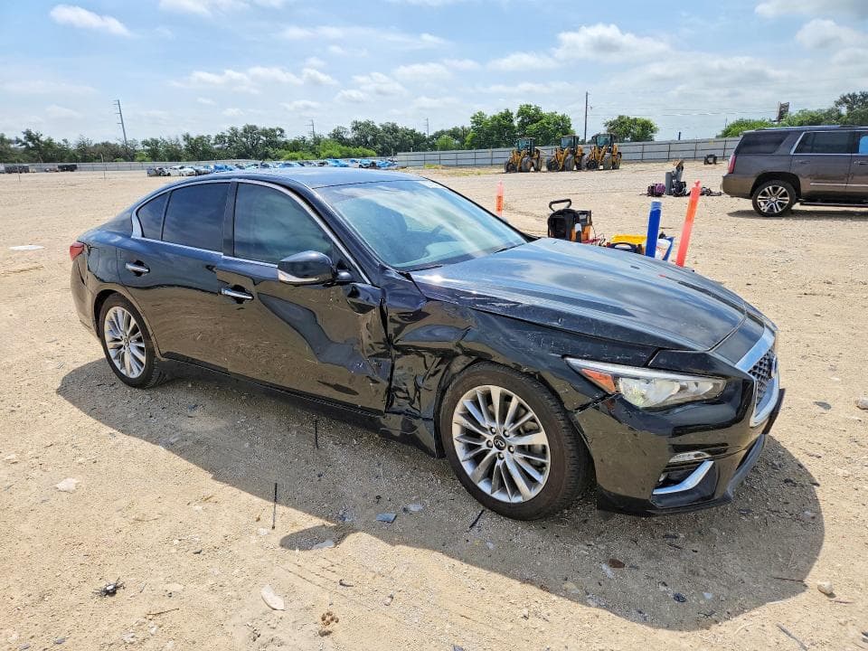 2021 INFINITI Q50 LUXE 4