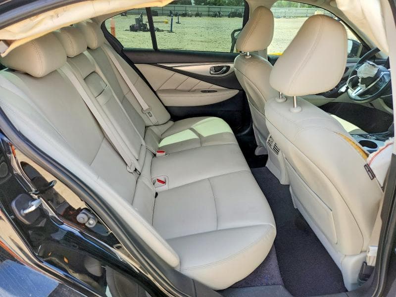 2021 INFINITI Q50 LUXE 10