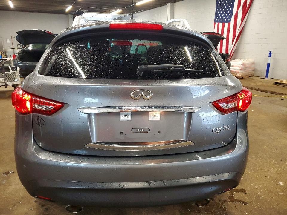 2017 INFINITI QX70 BASE BASE 7