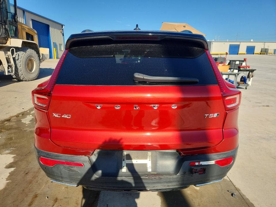 2019 VOLVO XC40 T5 R-DESIGN T5 R-DESIGN 6