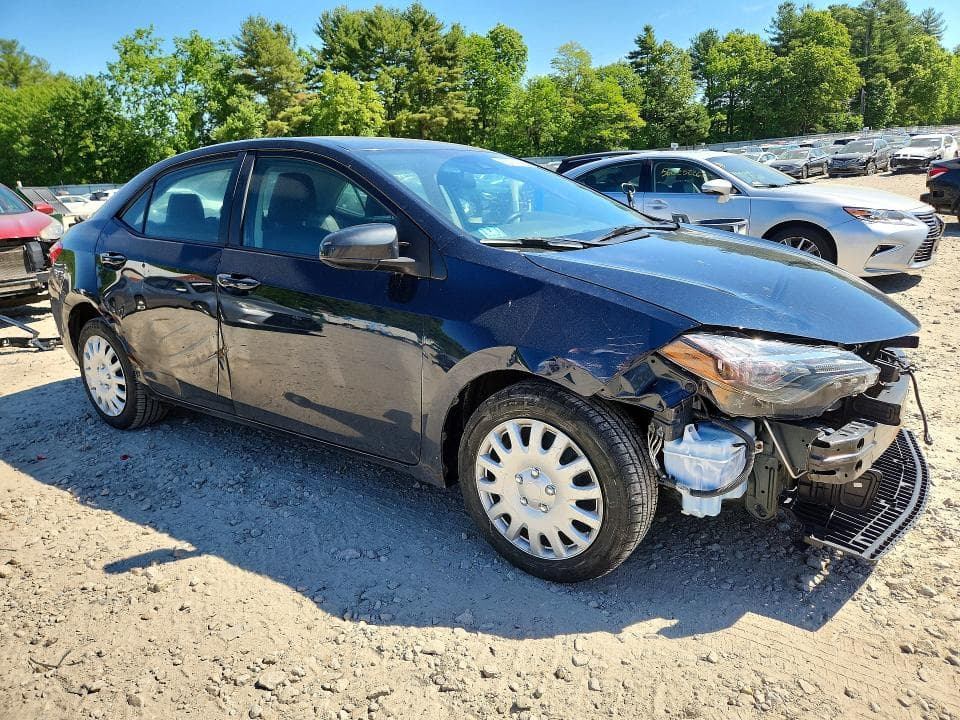 2019 TOYOTA COROLLA LE 4