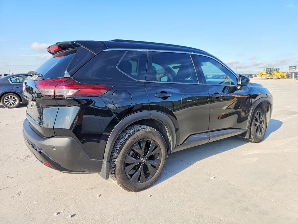 2023 NISSAN ROGUE SV 3