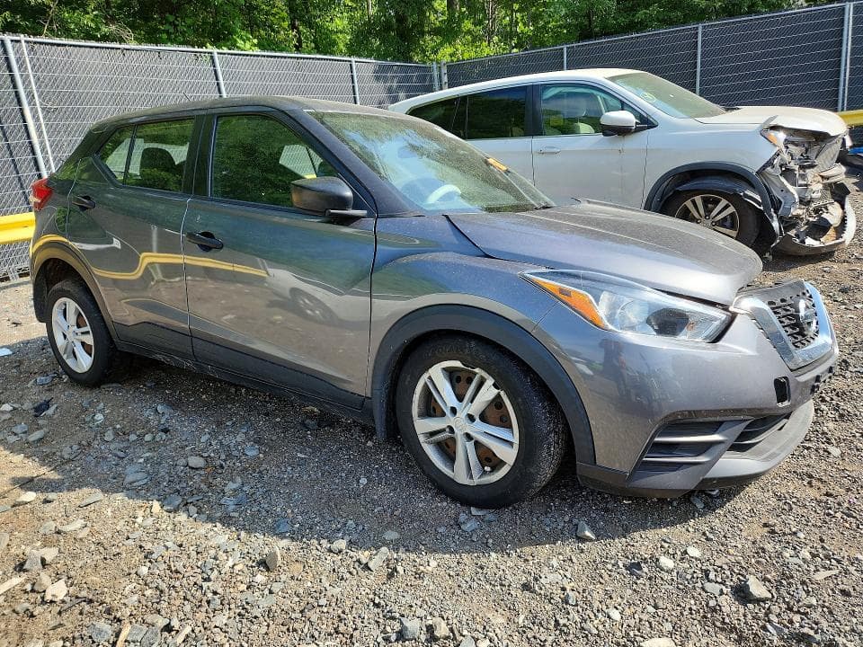 2020 NISSAN KICKS S S 4