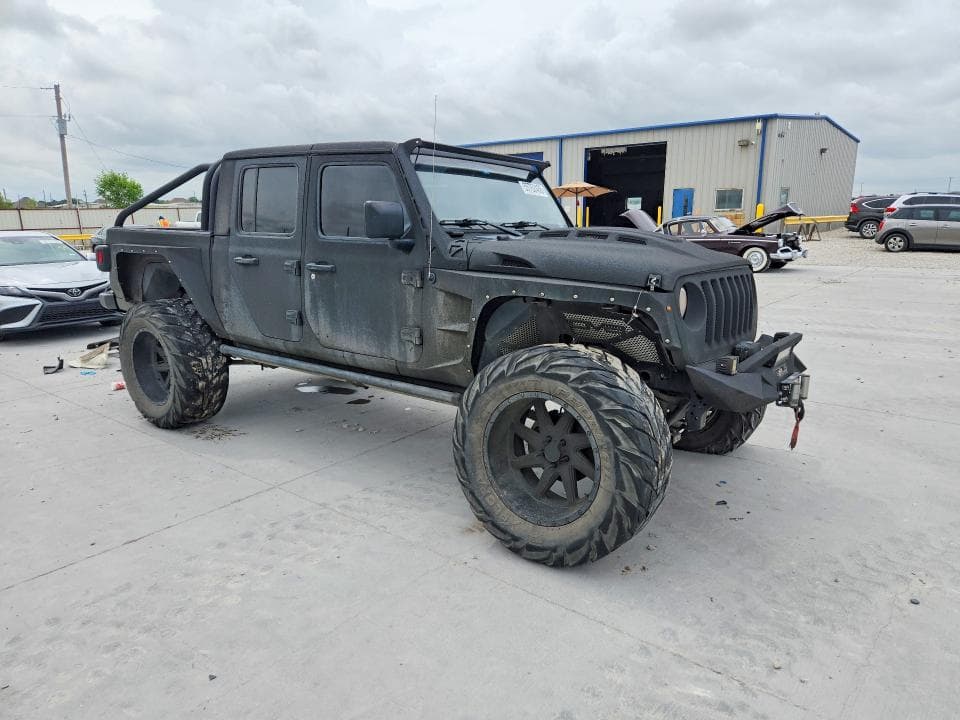 2020 JEEP GLADIATOR SPORT 4