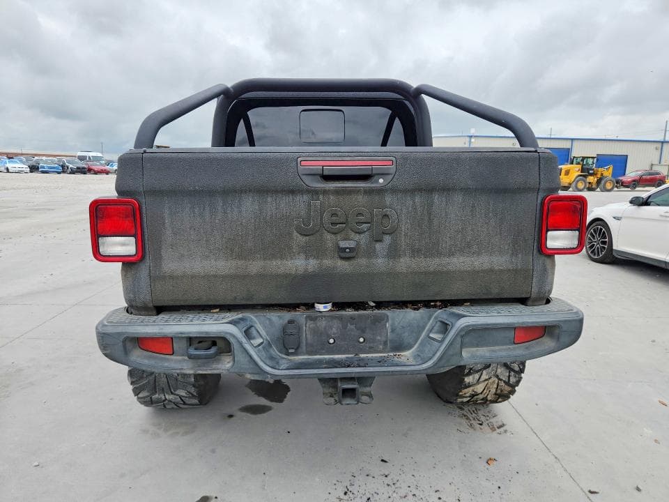 2020 JEEP GLADIATOR SPORT 6