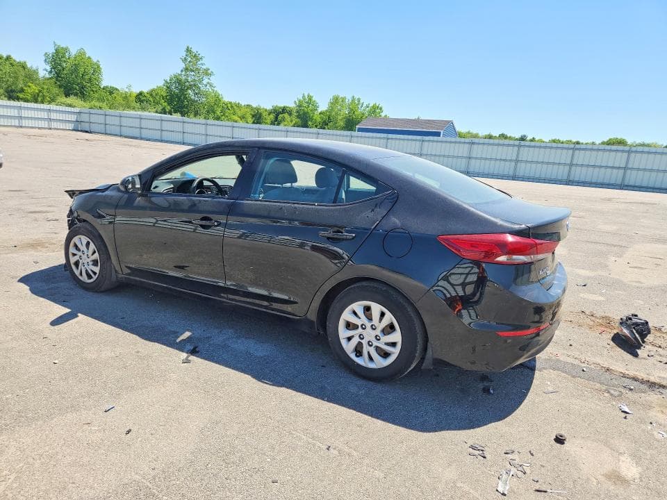 2018 HYUNDAI ELANTRA SE 2