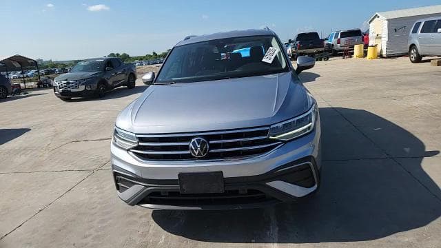 2022 VOLKSWAGEN TIGUAN SE SE 13