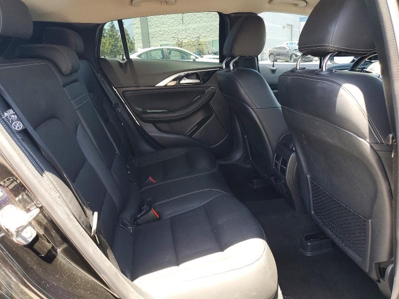 2018 INFINITI QX30 ESSENTIAL 10