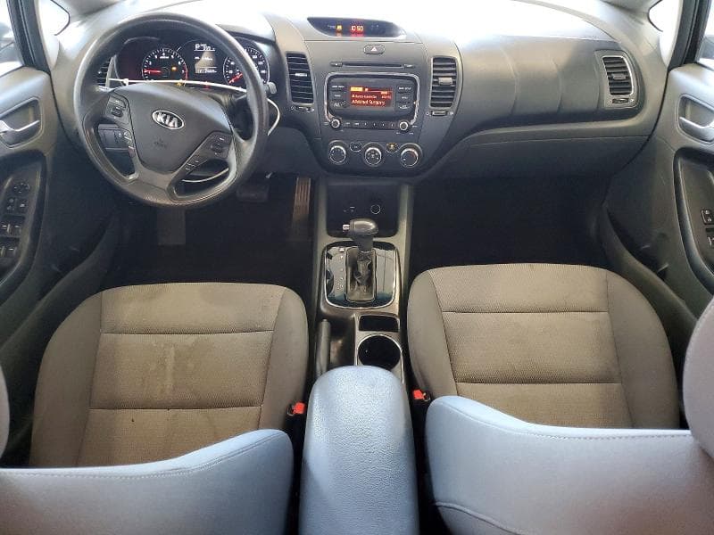 2017 KIA FORTE LX 8