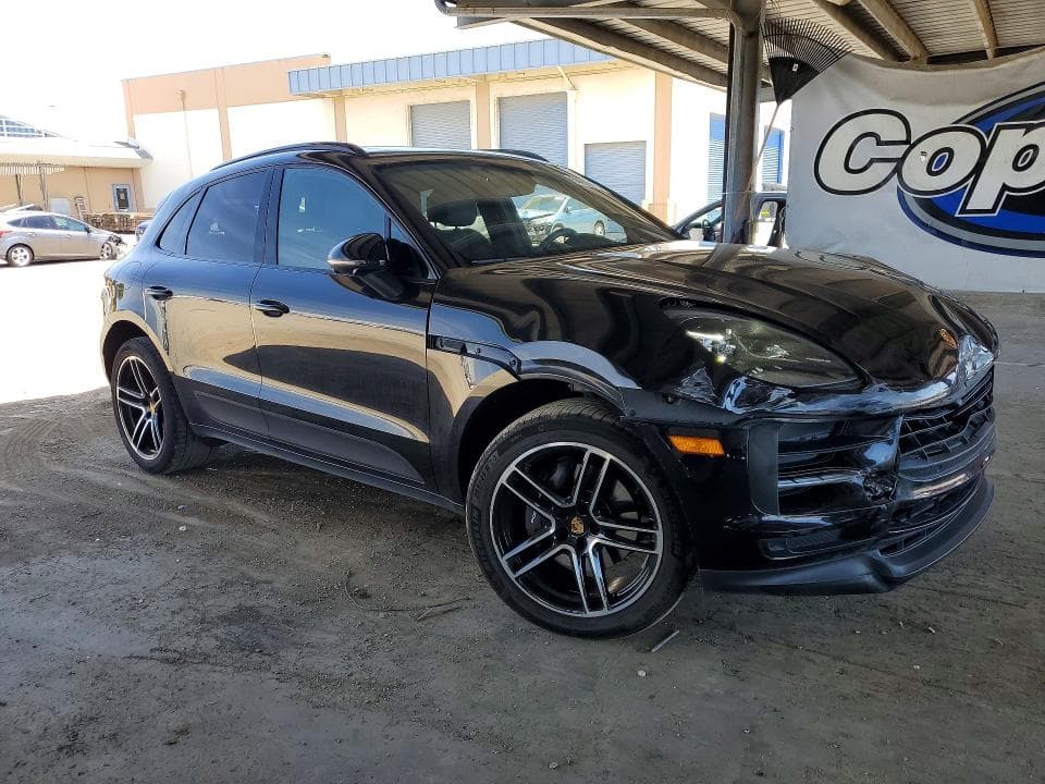 2021 PORSCHE MACAN 4