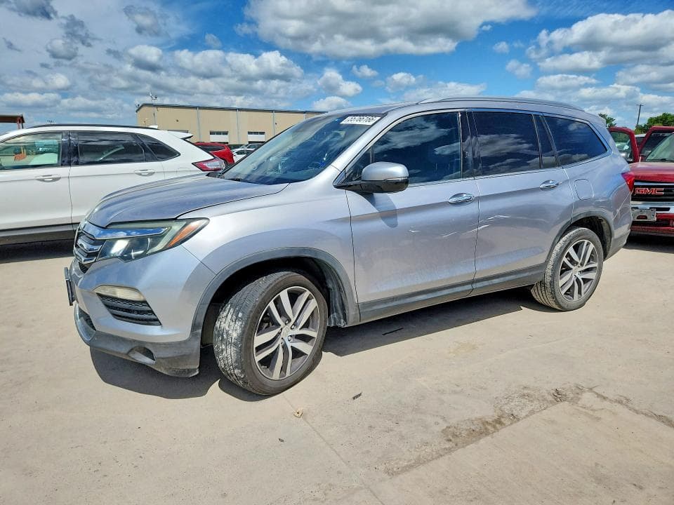 2017 HONDA PILOT TOURING - 1