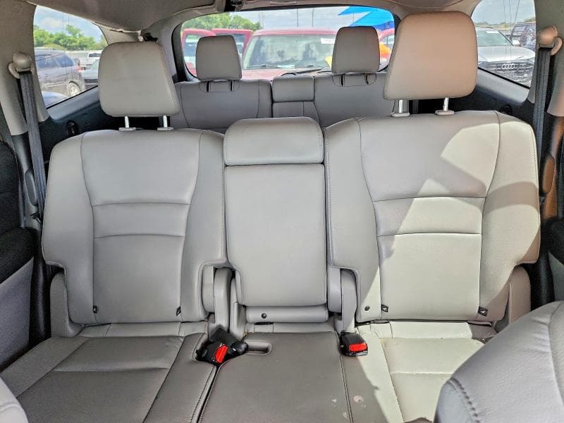2017 HONDA PILOT TOURING 10