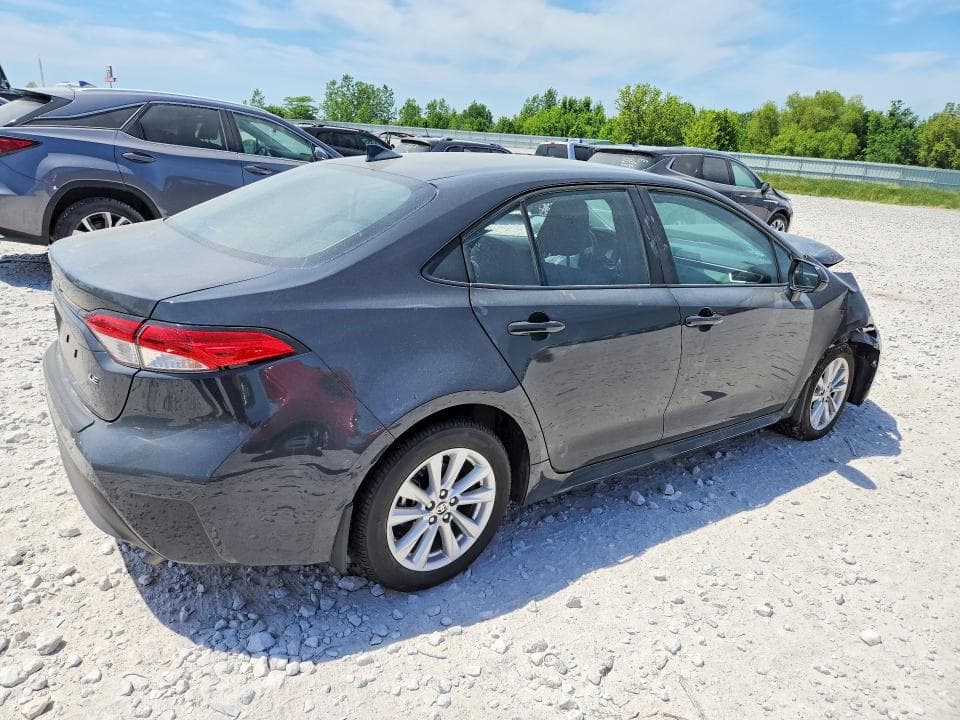 2025 TOYOTA COROLLA LE 3