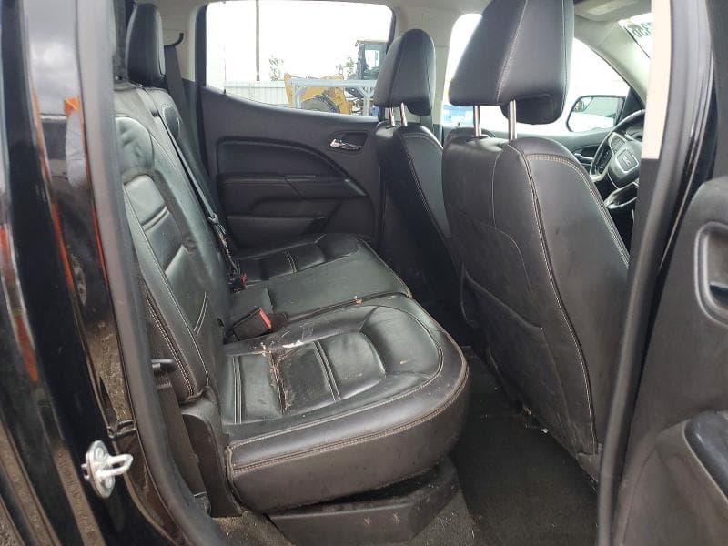 2018 GMC CANYON DENALI 10
