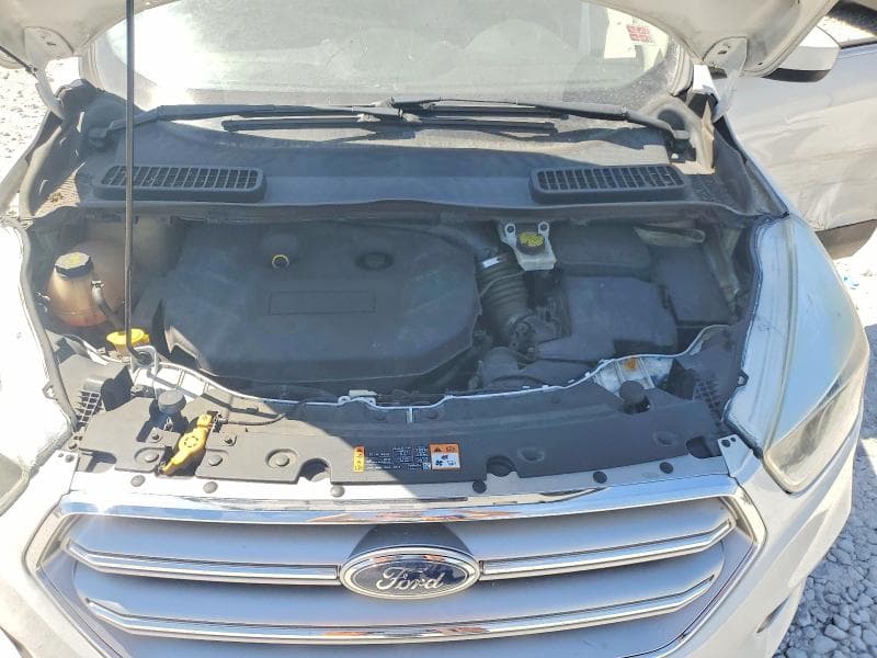 2017 FORD ESCAPE SE 12