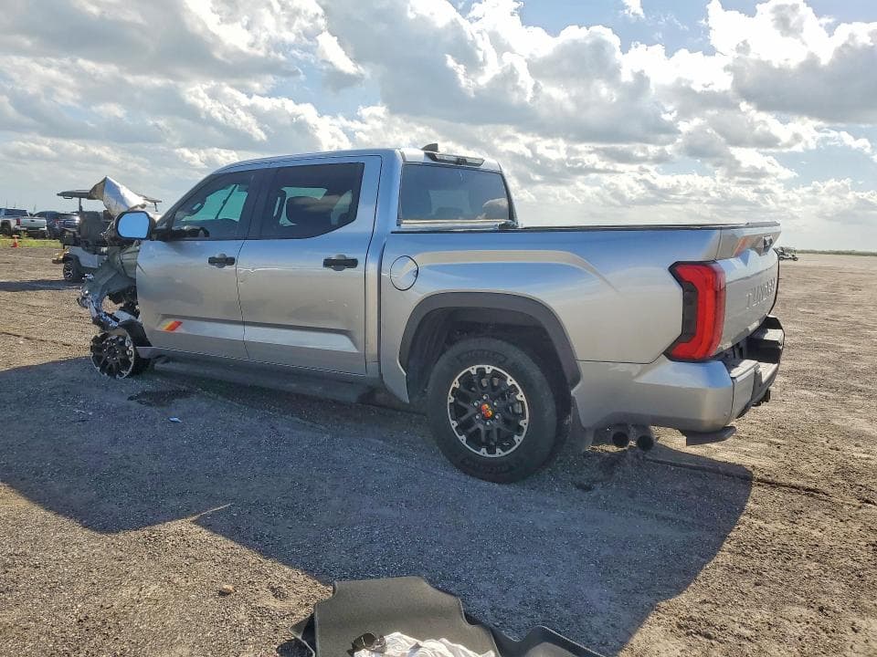 2025 TOYOTA TUNDRA SR5 2