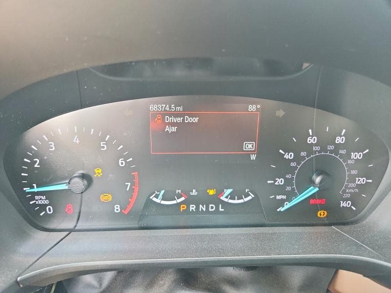 2020 FORD ESCAPE SEL SEL 9