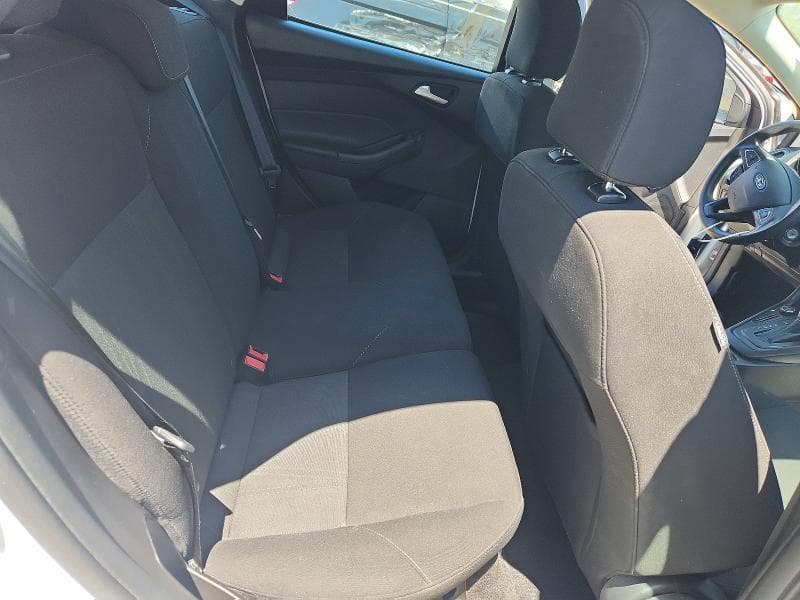2017 FORD FOCUS SE SE 10