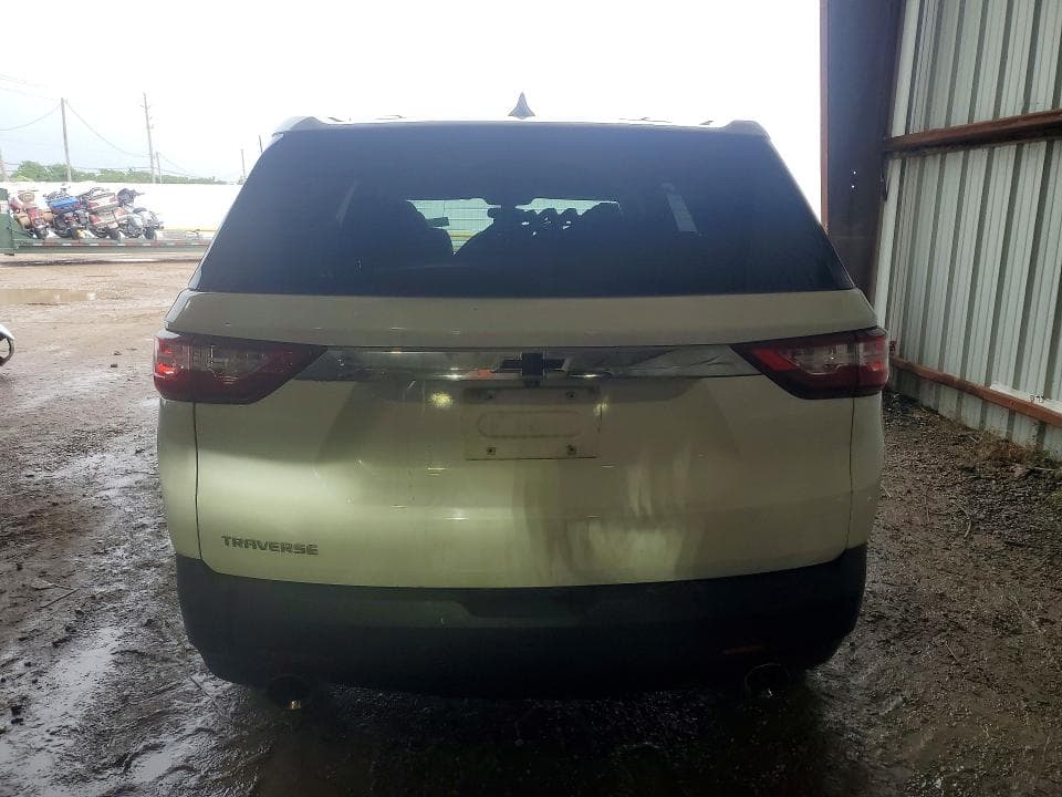 2020 CHEVROLET TRAVERSE LS 6