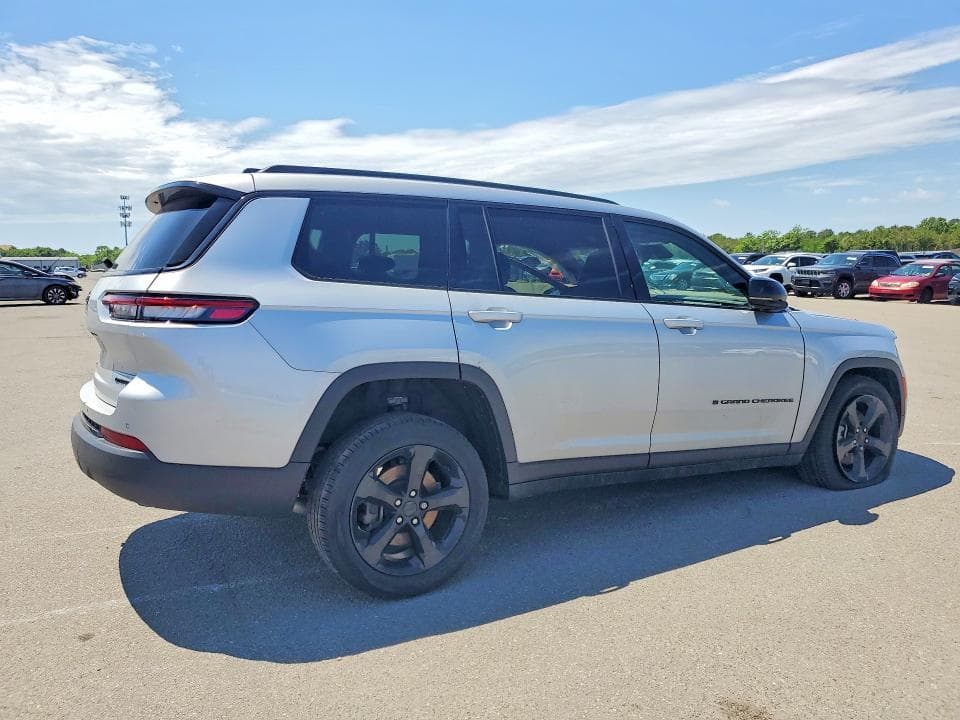 2025 JEEP GRAND CHEROKEE L LIMITED 3