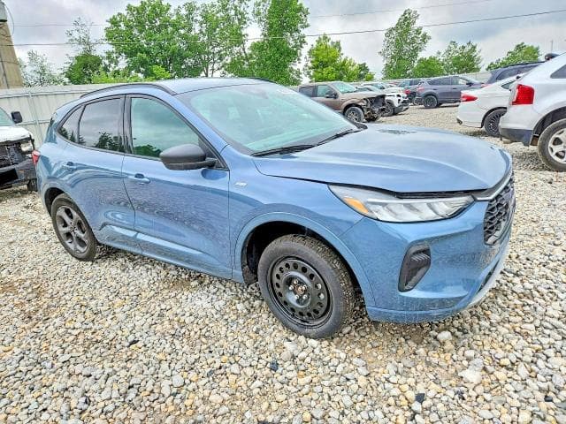 2024 FORD ESCAPE ST LINE 4