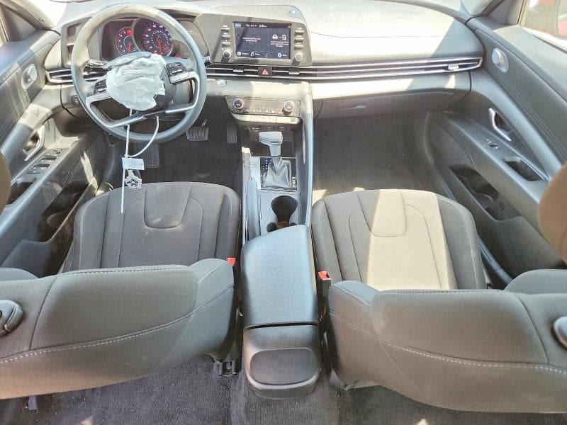 2023 HYUNDAI ELANTRA SEL SEL 8