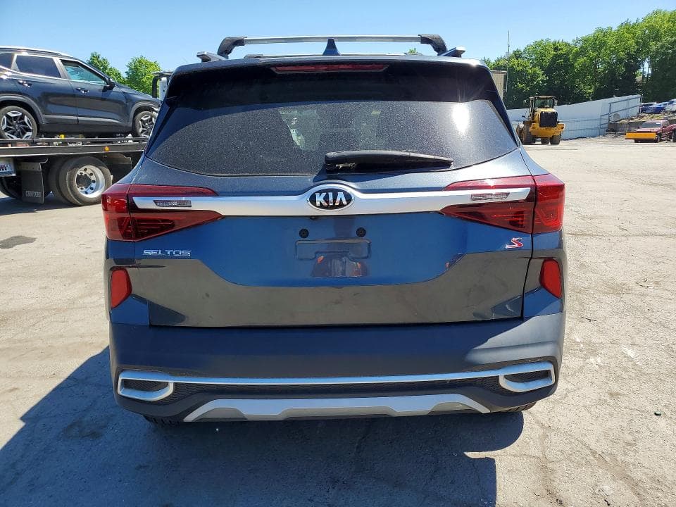 2021 KIA SELTOS S 6
