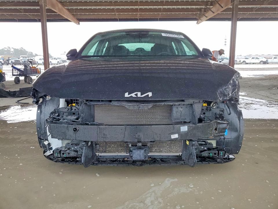 2025 KIA K4 LXS LXS 5