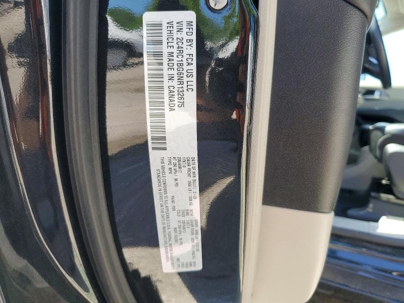 2022 CHRYSLER PACIFICA TOURING L 13