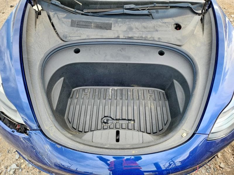2022 TESLA 3 12