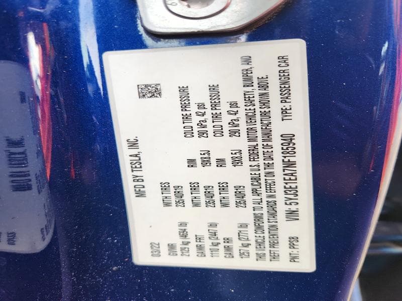 2022 TESLA 3 13