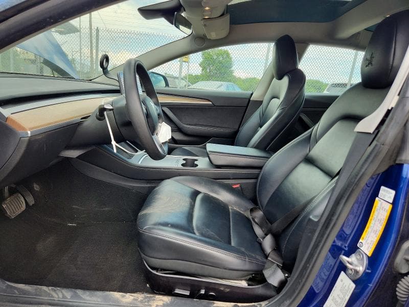 2022 TESLA 3 8