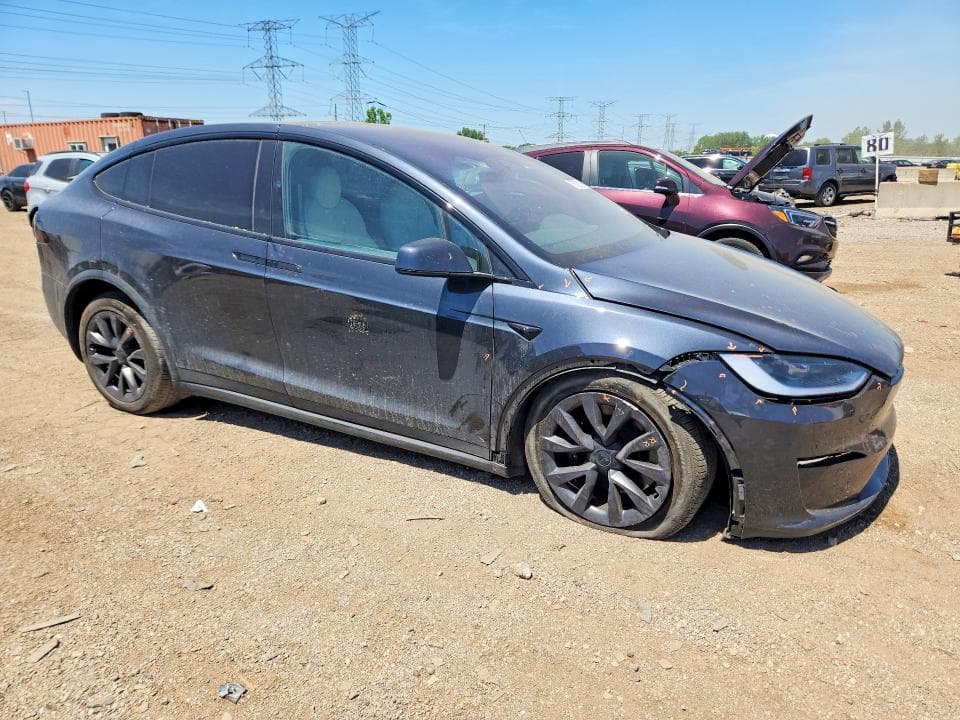 2025 TESLA MODEL X 4