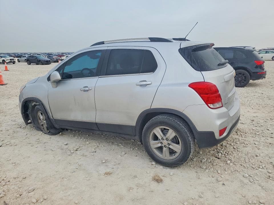 2018 CHEVROLET TRAX 1LT 2