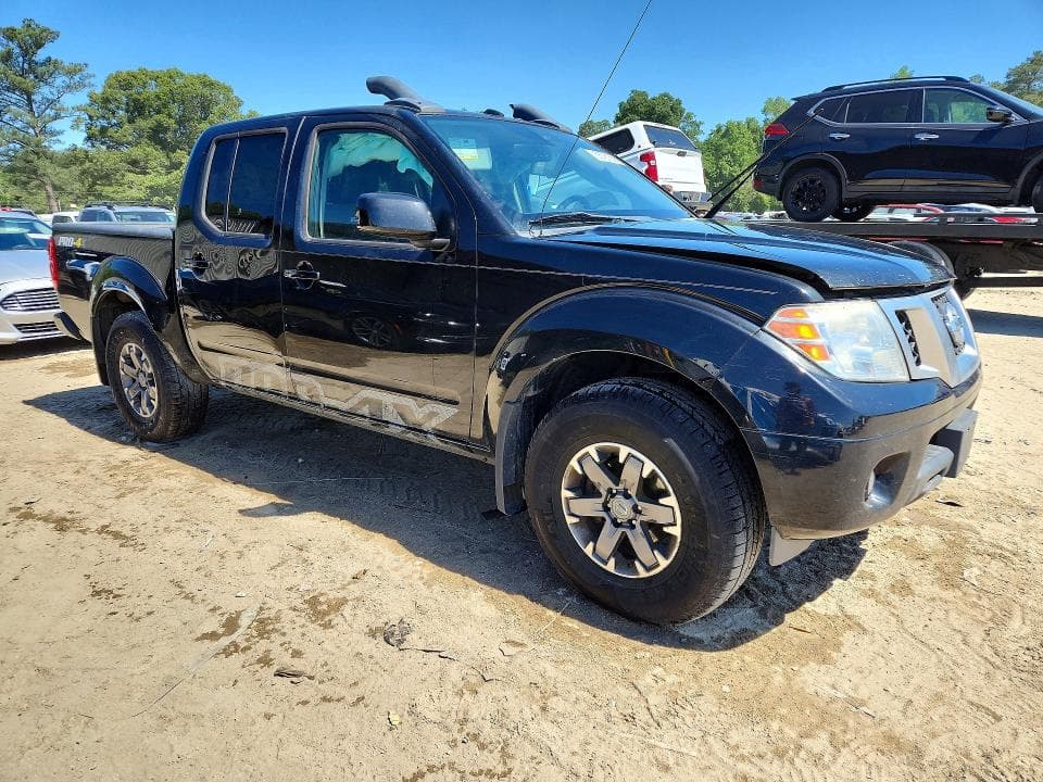 2017 NISSAN FRONTIER PRO-4X PRO-4X 4
