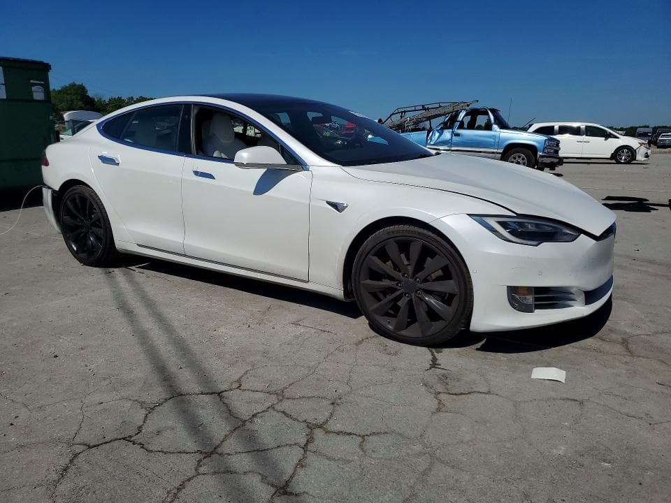 2017 TESLA MODEL S 4