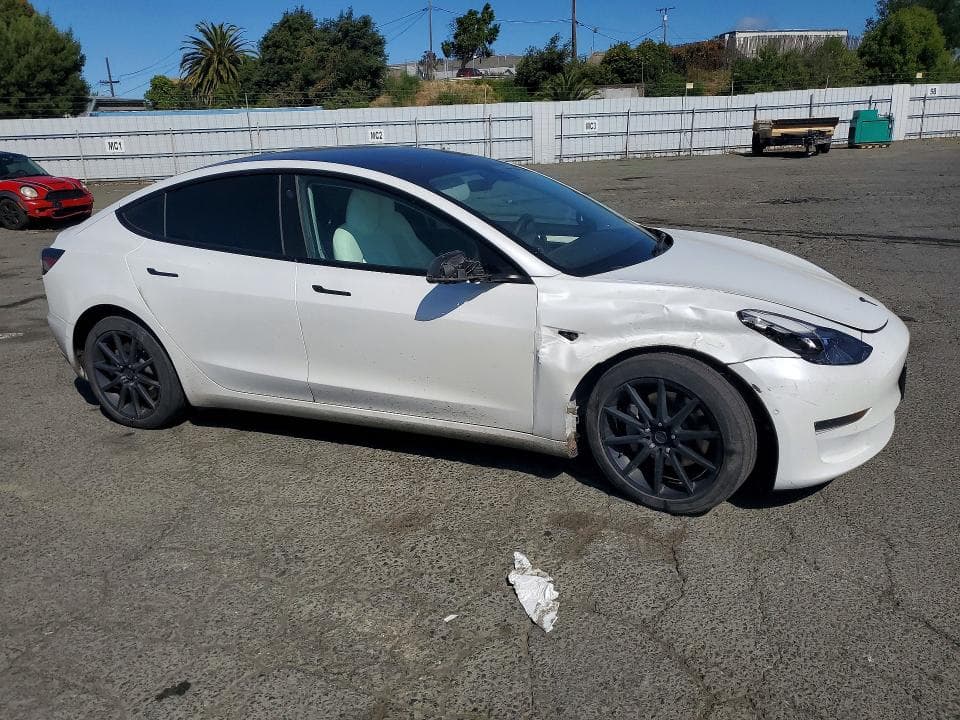 2022 TESLA MODEL 3 4