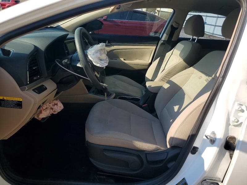 2017 HYUNDAI ELANTRA SE 7