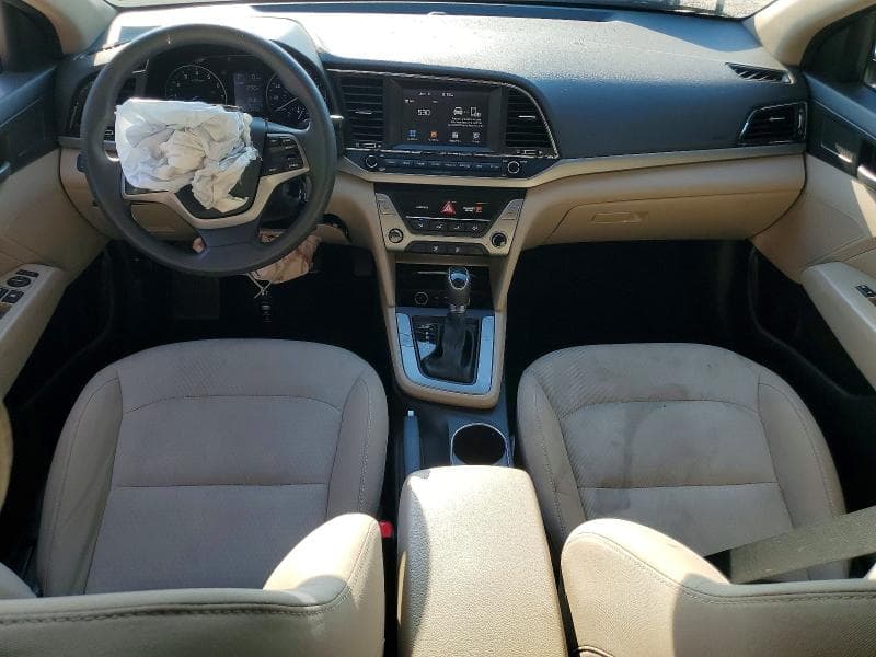 2017 HYUNDAI ELANTRA SE 8