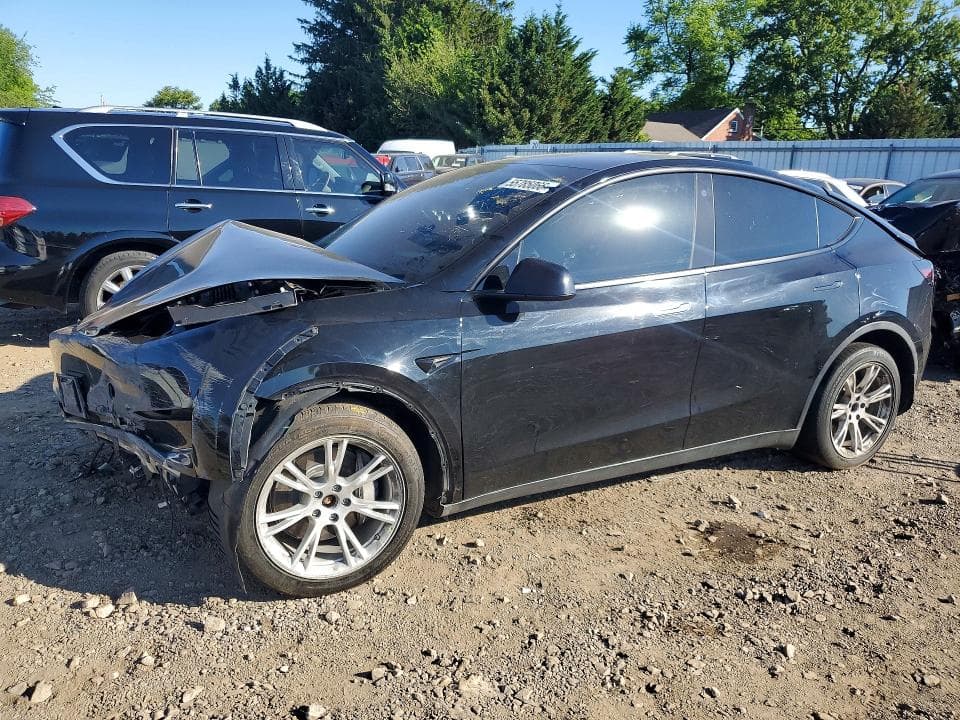 2023 TESLA MODEL Y 1
