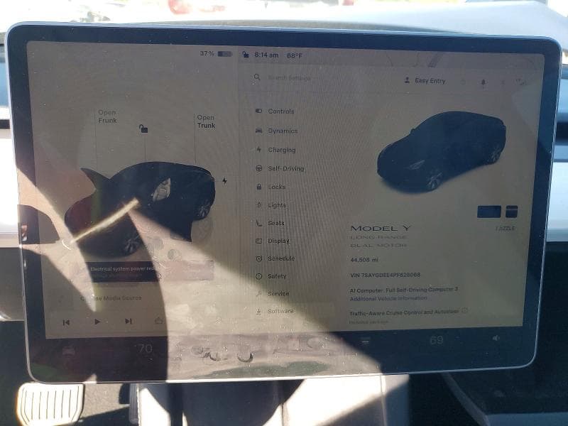 2023 TESLA MODEL Y 9